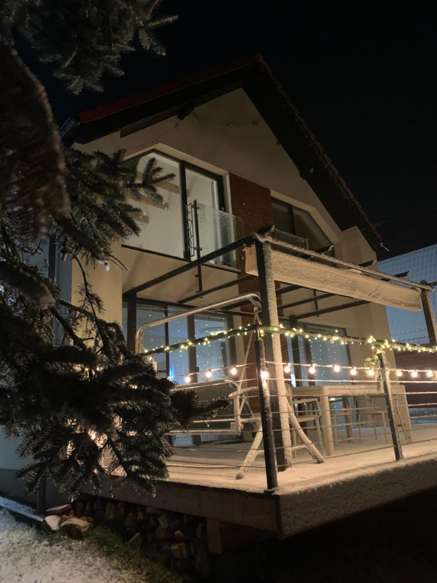Dom Nad Jeziorem Gaja House Jadamowo Kültér fotó